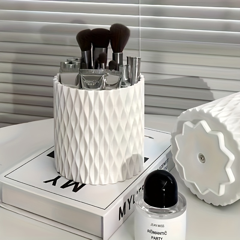 Obrotowy pojemnik na kosmetyki – Beauty Makeup Box Set recenzja i cena